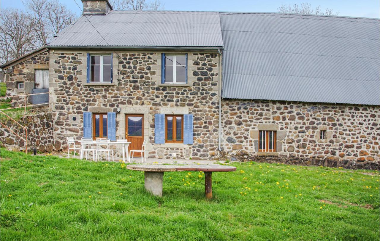 3 Bedroom Beautiful Home In Cheylade エクステリア 写真
