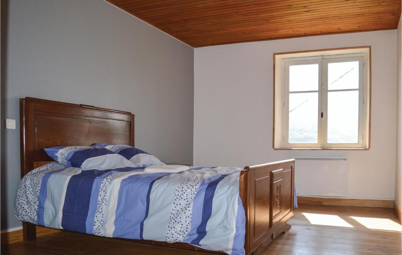 3 Bedroom Beautiful Home In Cheylade エクステリア 写真